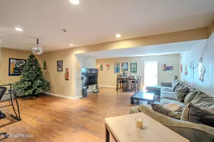 10 Nicole Ct, Freehold, NJ 07728 - Photo 41