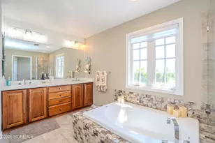 10 Nicole Ct, Freehold, NJ 07728 - Photo 35