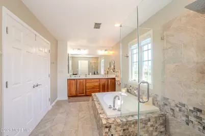 10 Nicole Court, Freehold, NJ 07728 - Photo 31