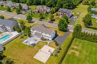 10 Nicole Ct, Freehold, NJ 07728 - Photo 59