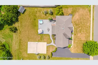 10 Nicole Court, Freehold, NJ 07728 - Photo 63