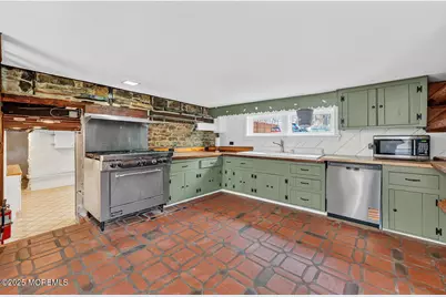 28 Old Clinton Road, Raritan Township, NJ 08822 - Photo 15