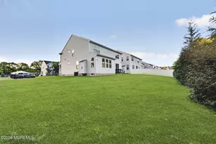 319 Tulip Ct, Marlboro Township, NJ 07746 - Photo 61