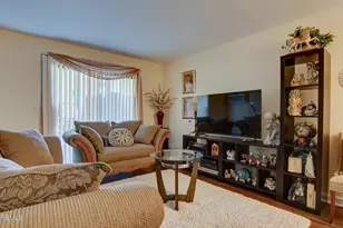 86 Arrowood Rd, Manalapan Township, NJ 07726 - Photo 3