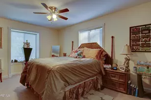 86 Arrowood Rd, Manalapan Township, NJ 07726 - Photo 9