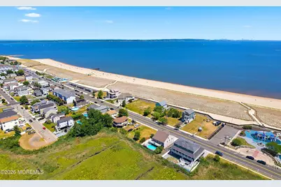 335 Park Avenue, Union Beach, NJ 07735 - Photo 31