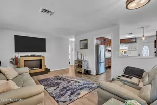 390 Picardy Ct, Lakewood, NJ 08701 - Photo 11