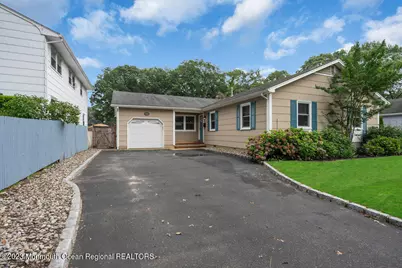 802 Laura Herbert Drive, Point Pleasant, NJ 08742 - Photo 3