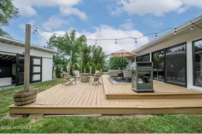 15 Wilson Circle W, Red Bank, NJ 07701 - Photo 21