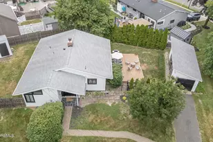 15 Wilson Cir W, Red Bank, NJ 07701 - Photo 31