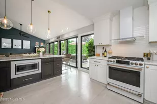 15 Wilson Cir W, Red Bank, NJ 07701 - Photo 9