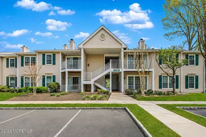 75 Players Circle, Tinton Falls, NJ 07724 - Photo 3