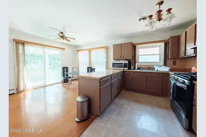 7 Pavilion Street, Toms River Township, NJ 08757 - Photo 7