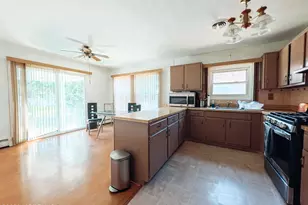 7 Pavilion St, Toms River Township, NJ 08757 - Photo 7