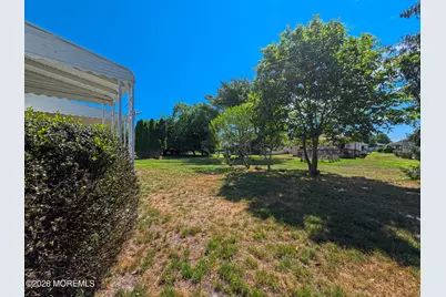 7 Pavilion Street, Toms River Township, NJ 08757 - Photo 15