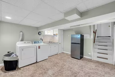 11 E Grove Avenue, Woodbridge Township, NJ 07095 - Photo 35