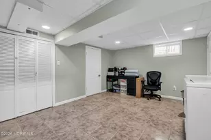 11 E Grove Ave, Woodbridge Township, NJ 07095 - Photo 37