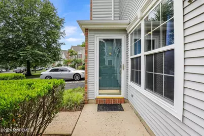 10 Pennsbury Way, East Brunswick Township, NJ 08816 - Photo 7
