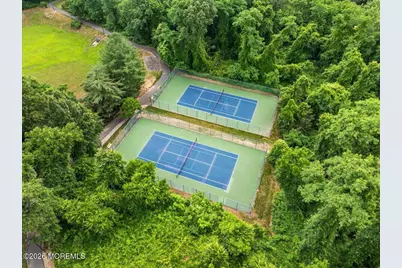 10 Pennsbury Way, East Brunswick Township, NJ 08816 - Photo 45