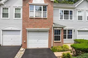 10 Pennsbury Way, East Brunswick Township, NJ 08816 - Photo 5