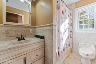 2 Sweet Briar Ln, Holmdel, NJ 07733 - Photo 21