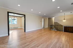 2 Sweet Briar Ln, Holmdel, NJ 07733 - Photo 9