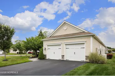 1 E Chatsworth Lane, Farmingdale, NJ 07727 - Photo 3