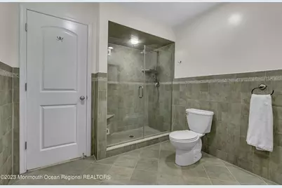 1607 Holbrook Street, Oakhurst, NJ 07755 - Photo 29