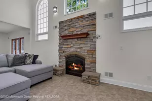 1607 Holbrook St, Oakhurst, NJ 07755 - Photo 9