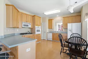 24 Valencia Dr, Manchester Township, NJ 08759 - Photo 7