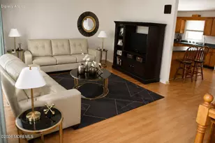 48 Harding Rd, Freehold, NJ 07728 - Photo 15
