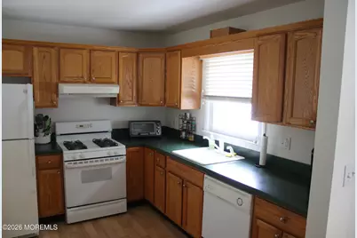 48 Harding Road, Freehold, NJ 07728 - Photo 23