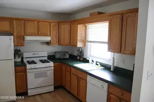 48 Harding Rd, Freehold, NJ 07728 - Photo 23