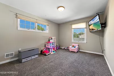 195 S Lakeshore Drive, Manahawkin, NJ 08050 - Photo 35