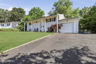 26 Newport Dr, Howell Township, NJ 07731 - Photo 3