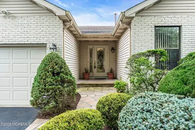 36 Murray Hill Terrace, Marlboro Township, NJ 07746 - Photo 3