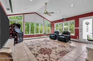 8 Owens Rd, Marlboro Township, NJ 07746 - Photo 7