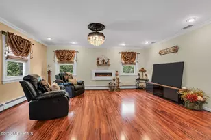 8 Owens Rd, Marlboro Township, NJ 07746 - Photo 21