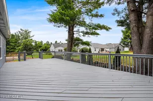 16 Suffolk Way, Marlboro Township, NJ 07746 - Photo 27