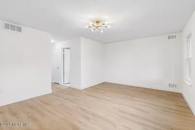 16 Suffolk Way, Marlboro Township, NJ 07746 - Photo 17