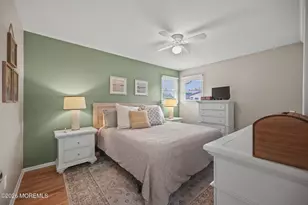 72 Wynnewood Ct, Freehold, NJ 07728 - Photo 21