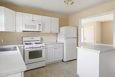 613 Jamaica Boulevard, Toms River Township, NJ 08757 - Photo 13