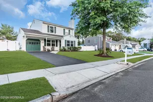 107 Oak Glen Rd, Toms River Township, NJ 08753 - Photo 5