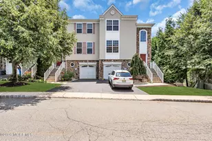 20 Russell Ct, Matawan, NJ 07747 - Photo 3