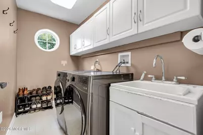 20 Russell Court, Matawan, NJ 07747 - Photo 35