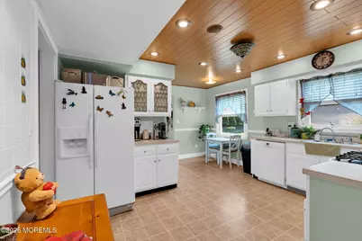 22 Sabina Terrace, Freehold, NJ 07728 - Photo 15