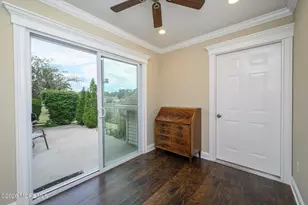 41 Piazza San Paola, Freehold, NJ 07728 - Photo 9