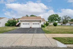 41 Piazza San Paola, Freehold, NJ 07728 - Photo 23