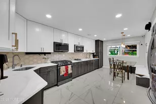 131 Forest Park Cir, Lakewood, NJ 08701 - Photo 7