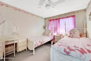 131 Forest Park Cir, Lakewood, NJ 08701 - Photo 15
